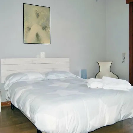 Casa El Arbol Del Lilo * إل إيسبينار