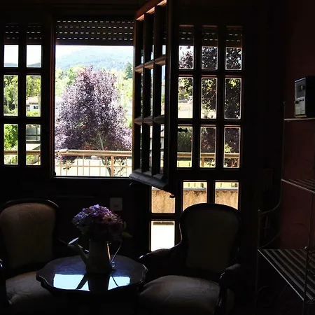 Casa El Arbol Del Lilo Semesterbostad El Espinar