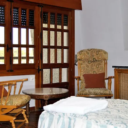 Casa El Arbol Del Lilo * إل إيسبينار
